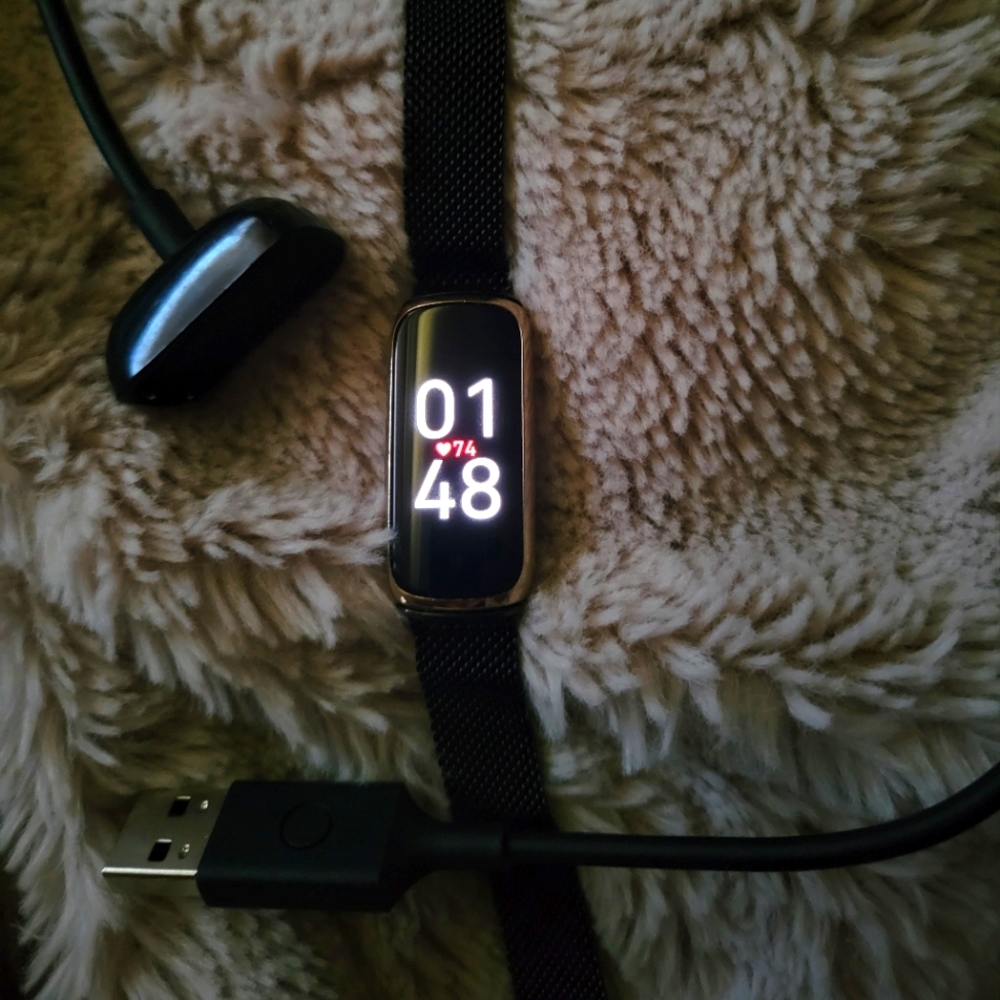 Fitbit Luxe